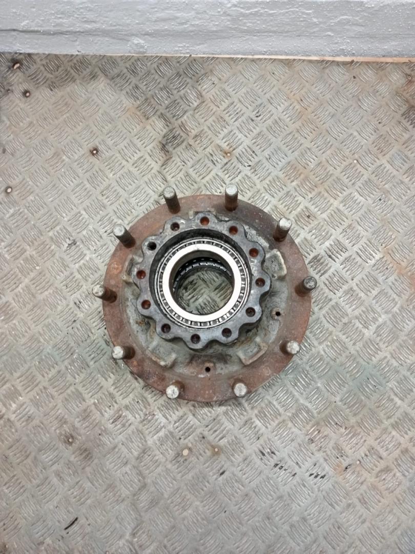 ступица задняя MAN F2000 1 поколение (1994 - 1998) - фото №1