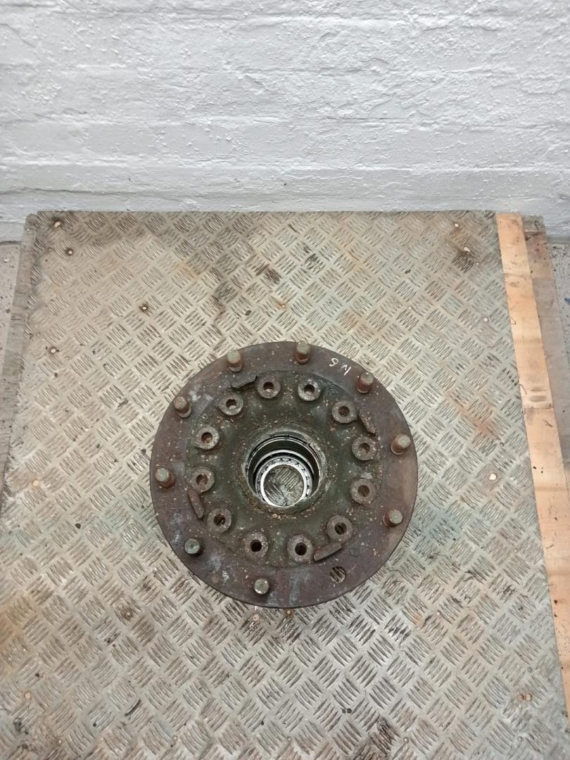 ступица передняя IVECO EuroTech 1 поколение (1991 - 1999) - фото №1