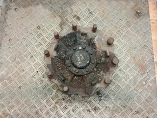 ступица передняя Mercedes-Benz 4x2