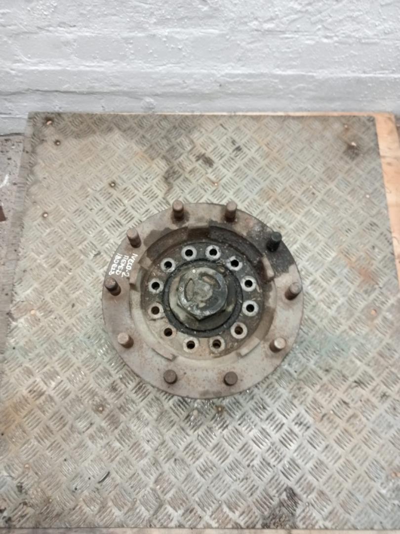 ступица передняя IVECO EuroCargo 1 поколение (1991 - 2000) - фото №1