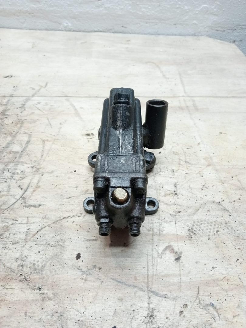 насос подъёма кабины MAN F2000 1 поколение (1994 - 1998), 81.41723.6026, 81.41723.6059, 81.41723.6103, 81.41723.6114, 81.41723.9059, 81.41723.9114, 81.41723.6026 - фото №1