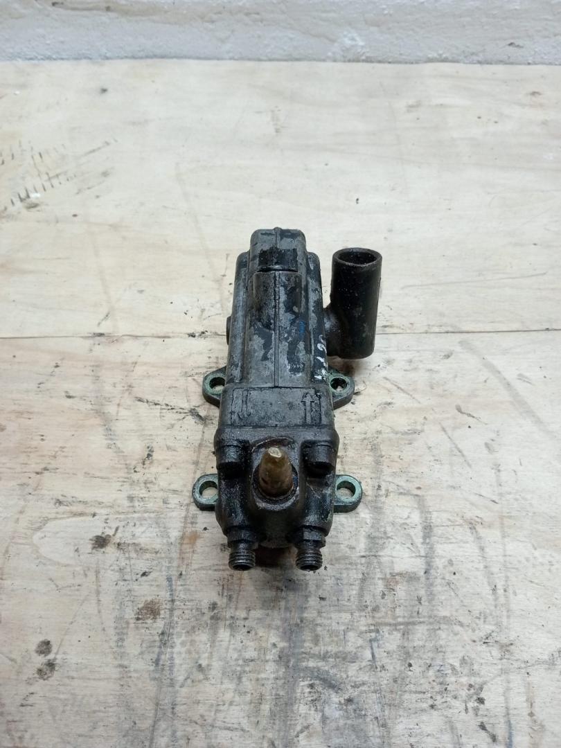 насос подъёма кабины MAN F90 1 поколение (1986 - 1997), 81.41723.6026, 81.41723.6059, 81.41723.6103, 81.41723.6114, 81.41723.9059, 81.41723.9114, 81.41723.9114 - фото №1