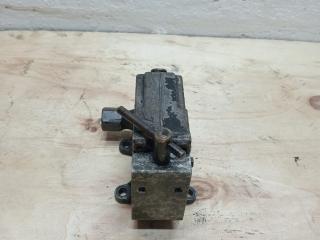 насос подъёма кабины Mercedes-Benz