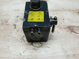 насос подъёма кабины Mercedes-Benz, 0015533301