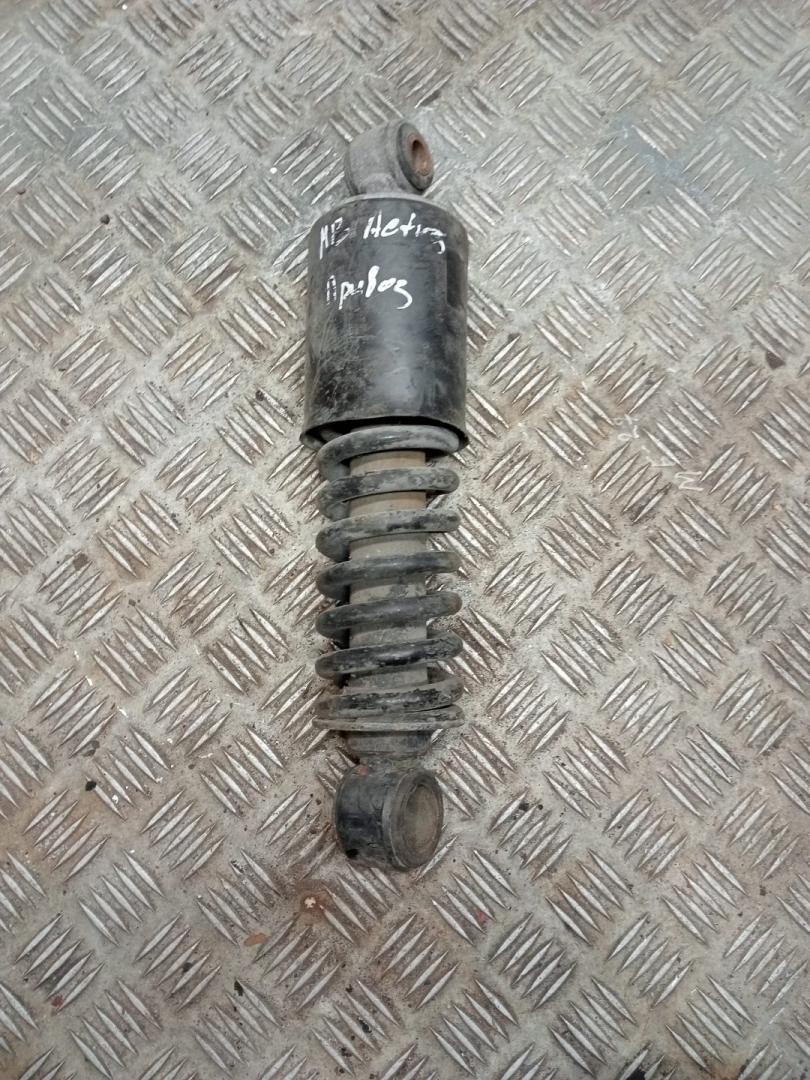 амортизатор кабины Mercedes-Benz Actros 1 поколение (MP1) (1996 - 2003), 281700131850 - фото №1