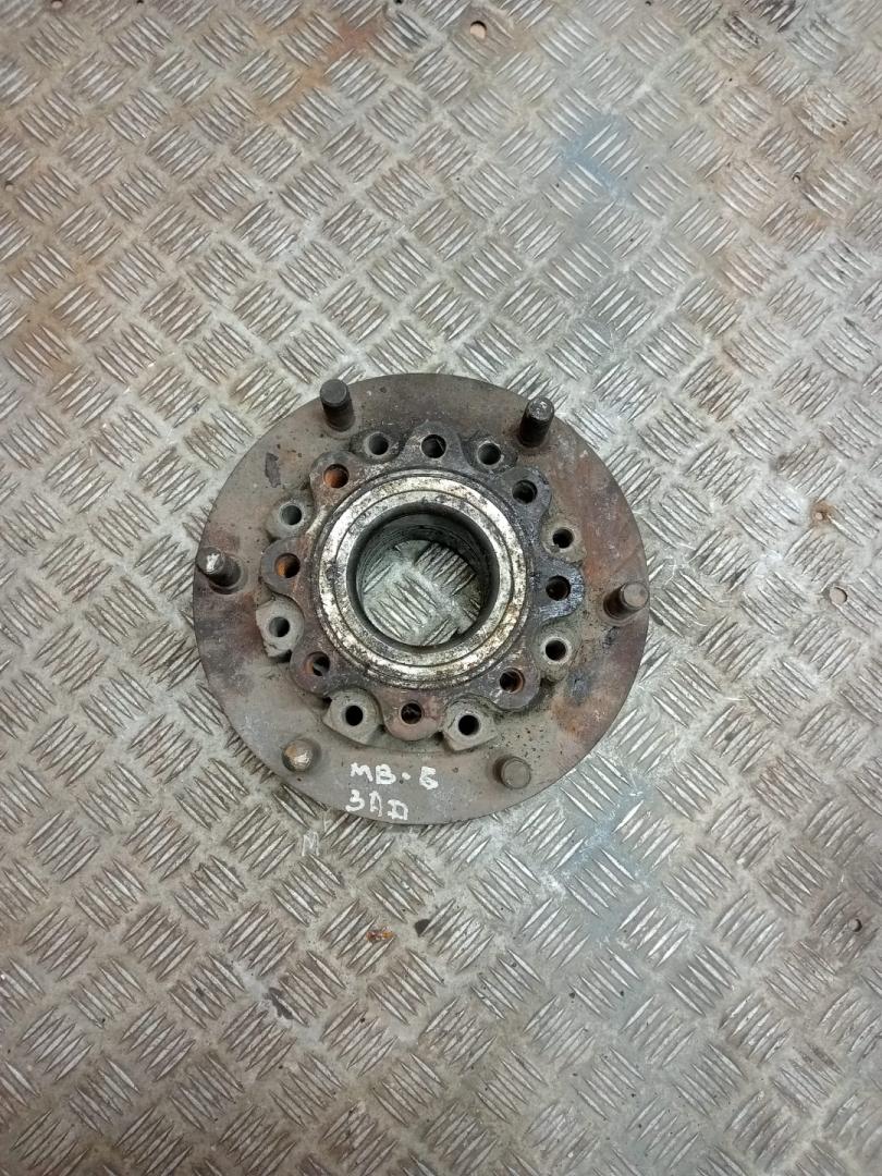 ступица задняя Mercedes-Benz Atego 1 поколение (1998 - 2013) - фото №1