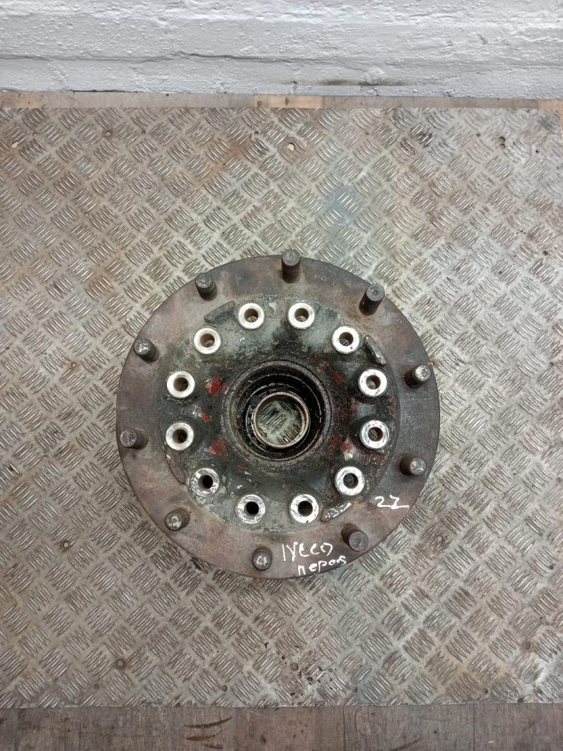 ступица передняя IVECO EuroTech 1 поколение (1991 - 1999) - фото №1
