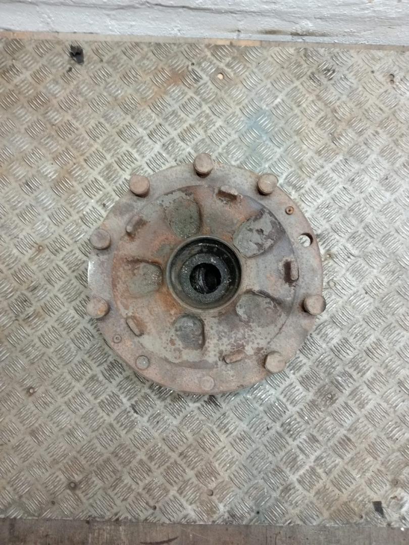 ступица передняя MAN F90 1 поколение (1986 - 1997) - фото №1