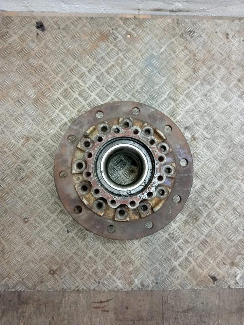 ступица задняя IVECO EuroTech 1 поколение (1991 - 1999) - фото №1