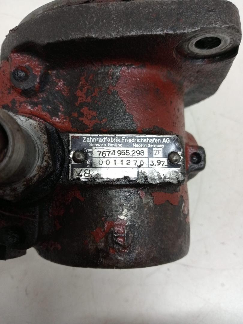 насос гидроусилителя руля IVECO EuroStar 1 поколение (1993 - 2002), 4842351, 04842351, 42498616, 500059993, 500059994, 7674955298, 7674955298 - фото №1