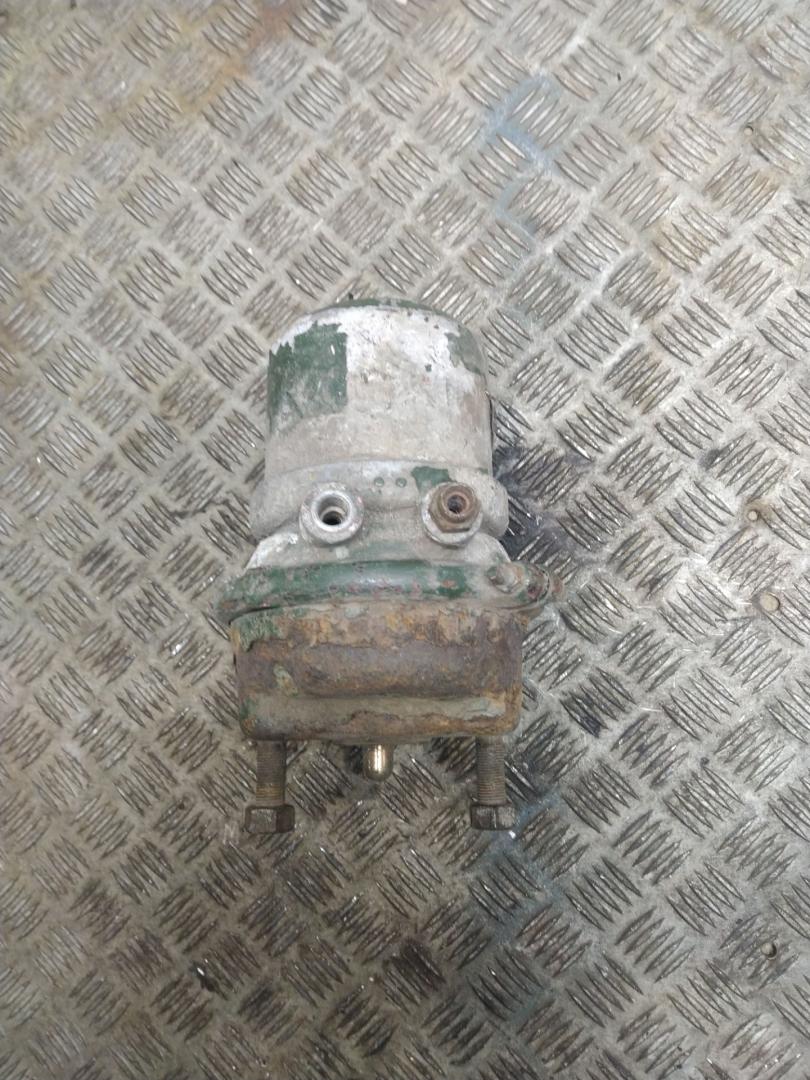 энергоаккумулятор IVECO Stralis 1 поколение 2003 - фото №1