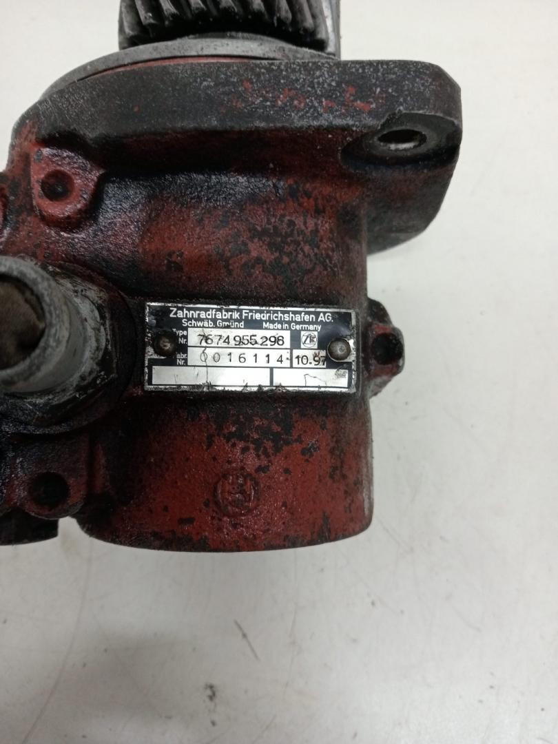 насос гидроусилителя руля IVECO EuroTech 1 поколение (1991 - 1999), 4842351, 04842351, 42498616, 500059993, 500059994, 7674955298, 7674955298 - фото №1