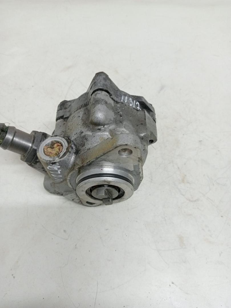 насос гидроусилителя руля MAN TGA 1 поколение (2000 - 2008), 99444525, 81471016082, 81471016086, 81471016090, 81471016103, 81471016116, 81471016136, 81471016140, 81471016161, 81471016168, 81471016170, 81.47101.6171, 81471016180, 81471019082, 81471019103, 81471019121, 81471019136, 81471019161, 81991783154, 81471016121, 7685955181, 81471016136, 7685955181 - фото №1