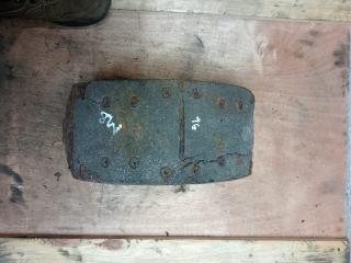 тормозные колодки Mercedes-Benz