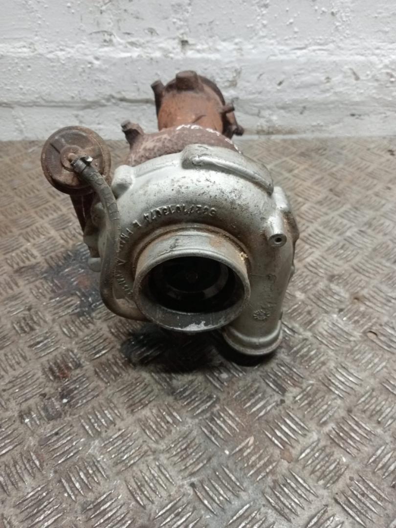 турбина Mercedes-Benz - фото №1