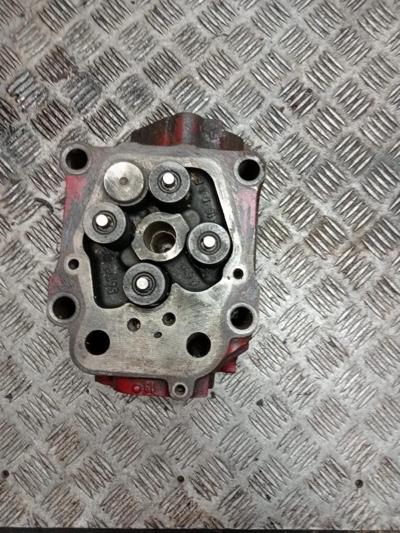 головка блока цилиндров Mercedes-Benz Actros 1 поколение (MP1) (1996 - 2003) - фото №1