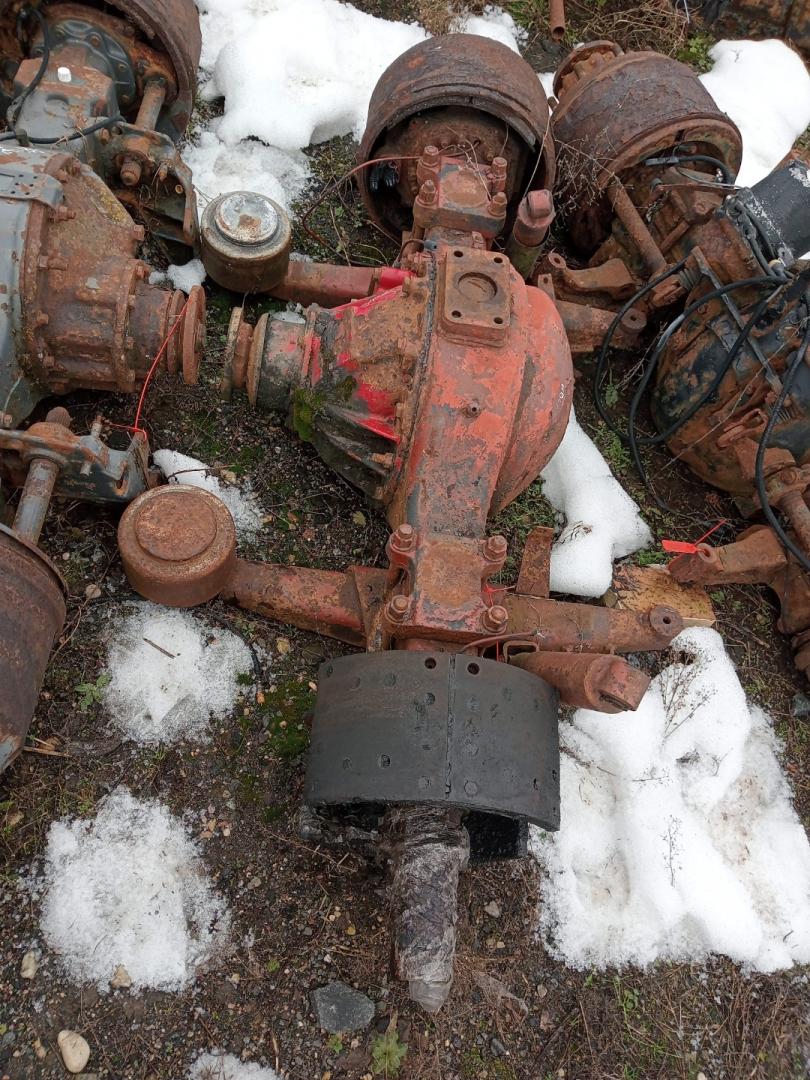 мост задний IVECO EuroTech 1 поколение (1991 - 1999) - фото №1