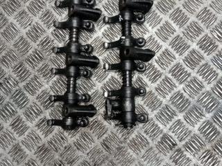 ось коромысел Mercedes-Benz