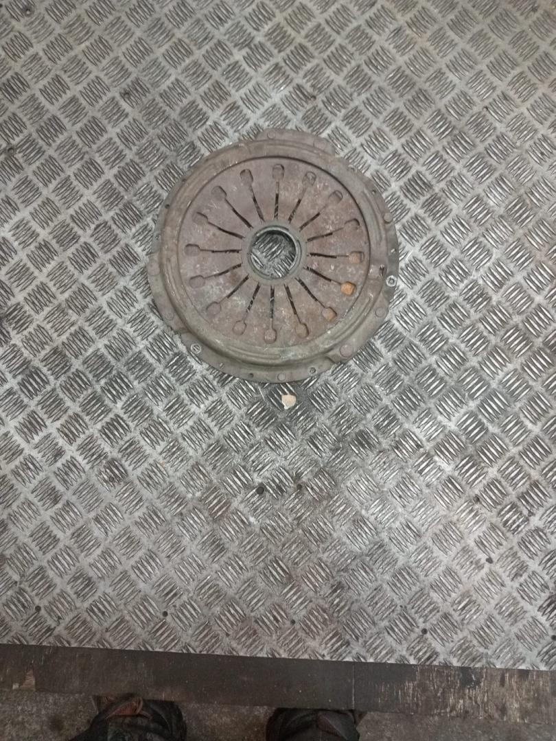 корзина сцепления IVECO EuroCargo 1 поколение (1991 - 2000) - фото №1