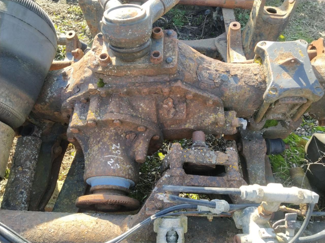 мост задний MAN F90 1 поколение (1986 - 1997) - фото №1