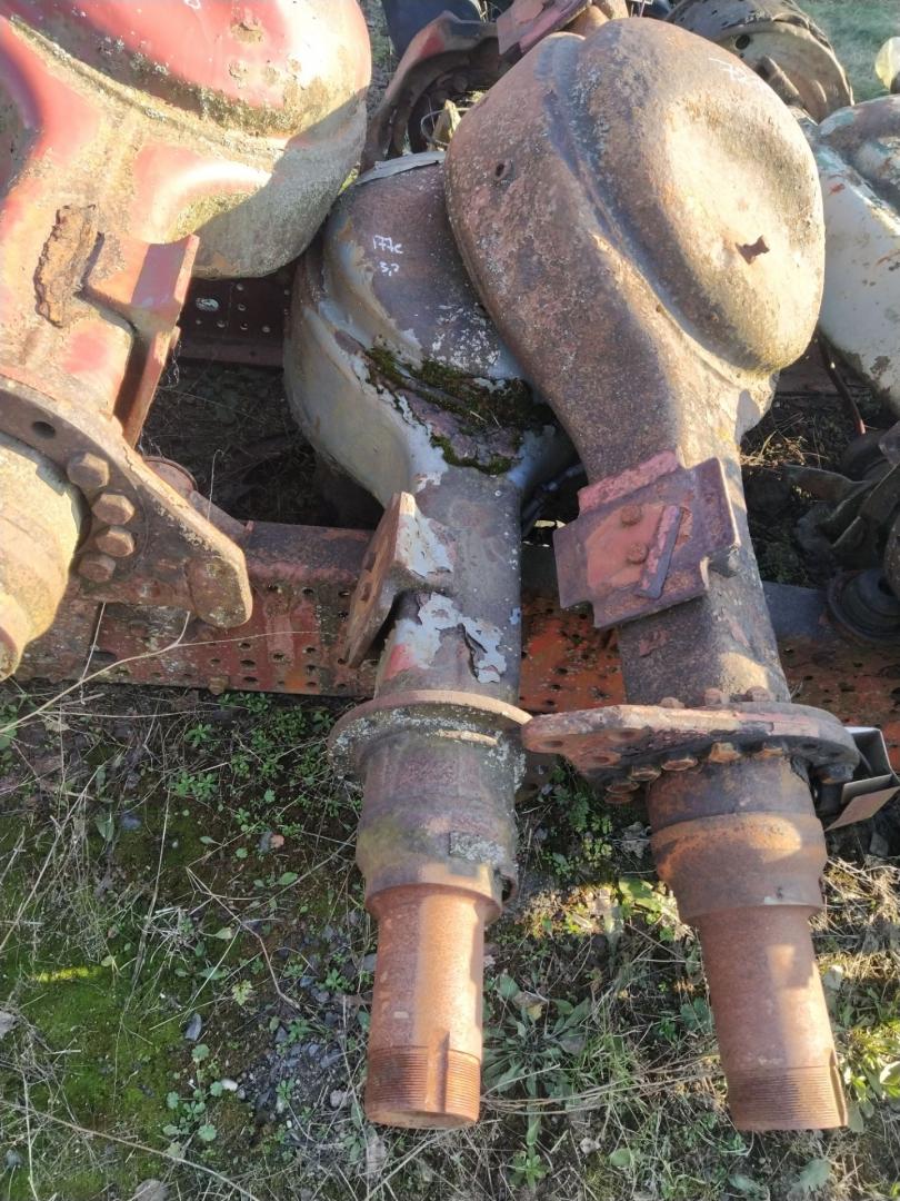 мост задний IVECO EuroTech 1 поколение (1991 - 1999) - фото №1