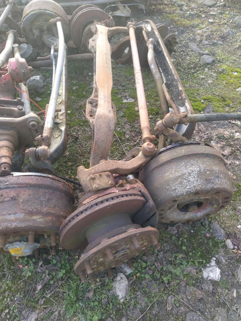 мост передний IVECO EuroTech 1 поколение (1991 - 1999) - фото №1