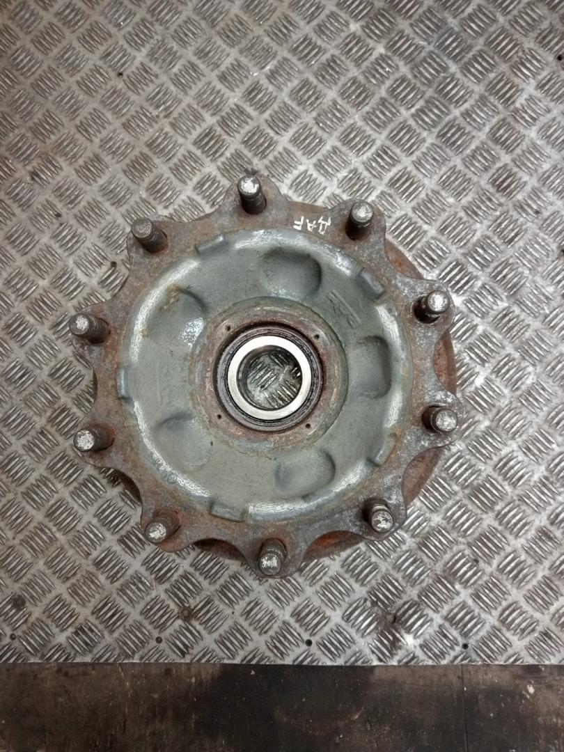 ступица передняя DAF XF 95 1 поколение (2002 - 2006) - фото №1