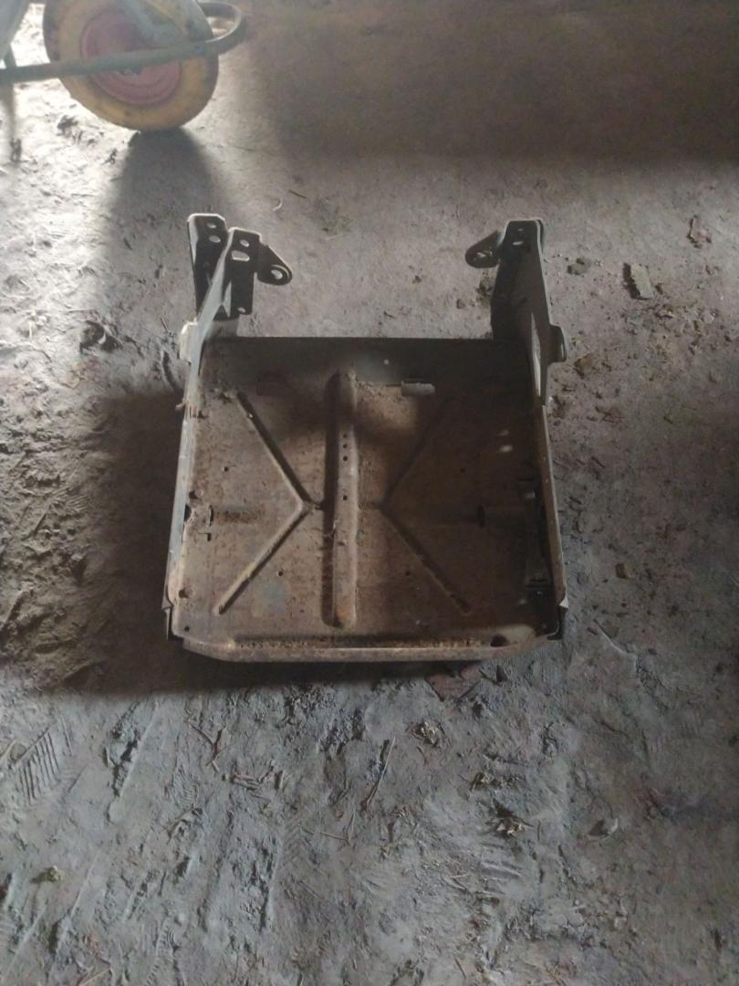 Ящик АКБ Mercedes-Benz Atego 1 поколение (1998 - 2013) - фото №1