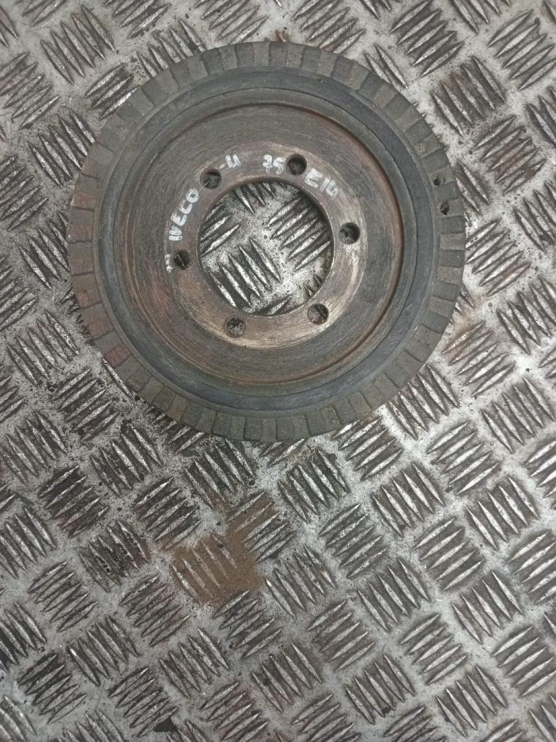 шкив коленвала IVECO EuroCargo 1 поколение (1991 - 2000), 98447726 - фото №1