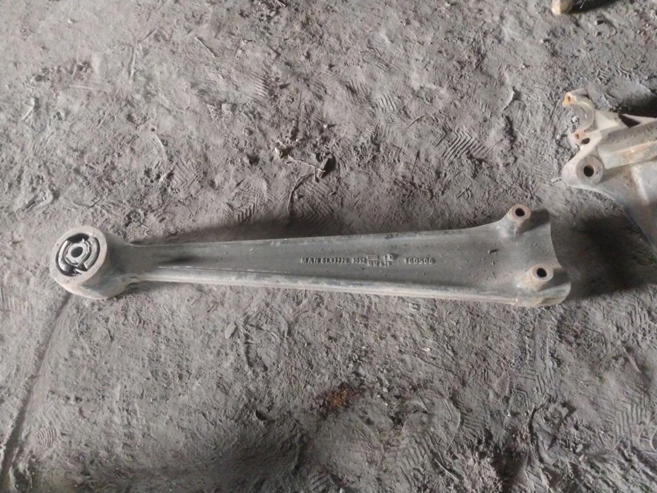 кронштейн пневмоподушки MAN TGA 1 поколение (2000 - 2008), 81432203052 - фото №1