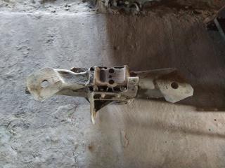 кронштейн пневмоподушки Volvo FH 1 поколение (1993 - 1998)