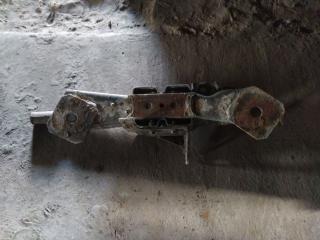 кронштейн пневмоподушки Volvo FH 1 поколение (1993 - 1998)