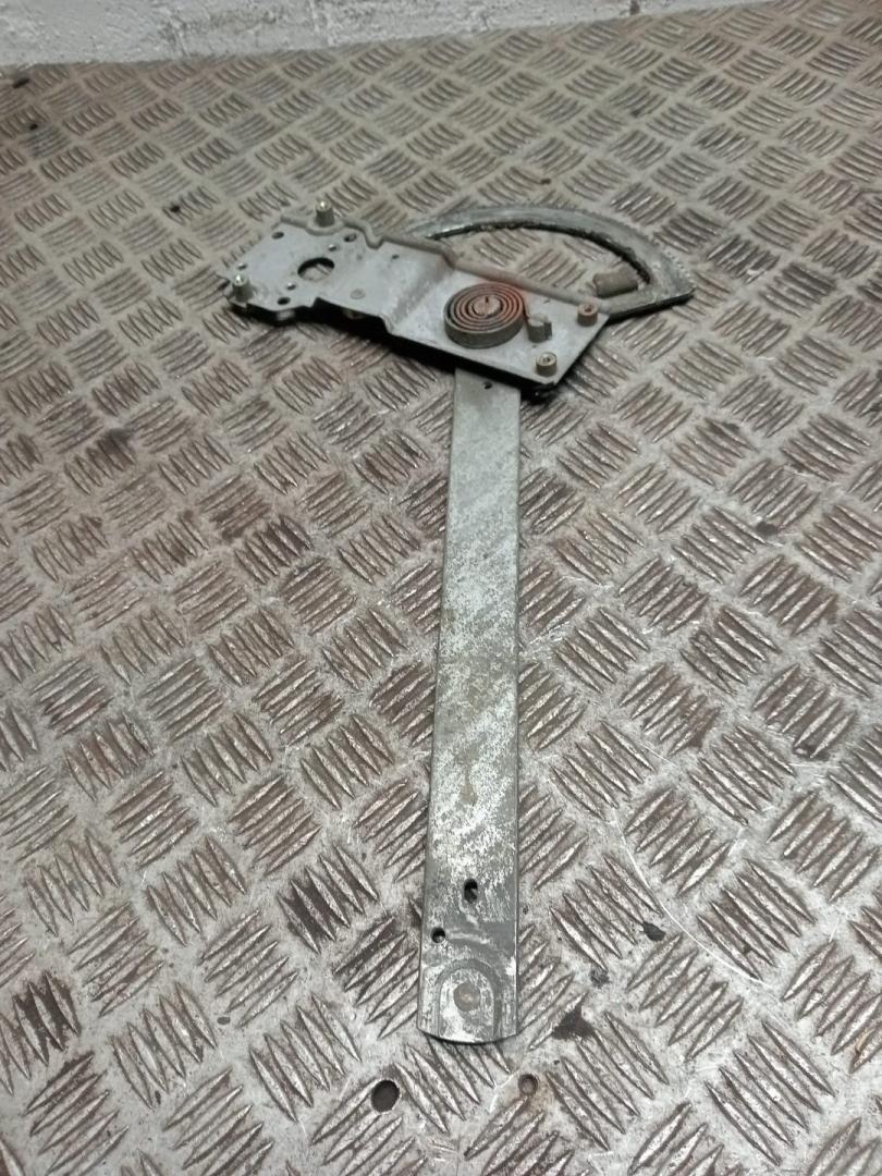 стеклоподъемник MAN F2000 1 поколение (1994 - 1998) - фото №1