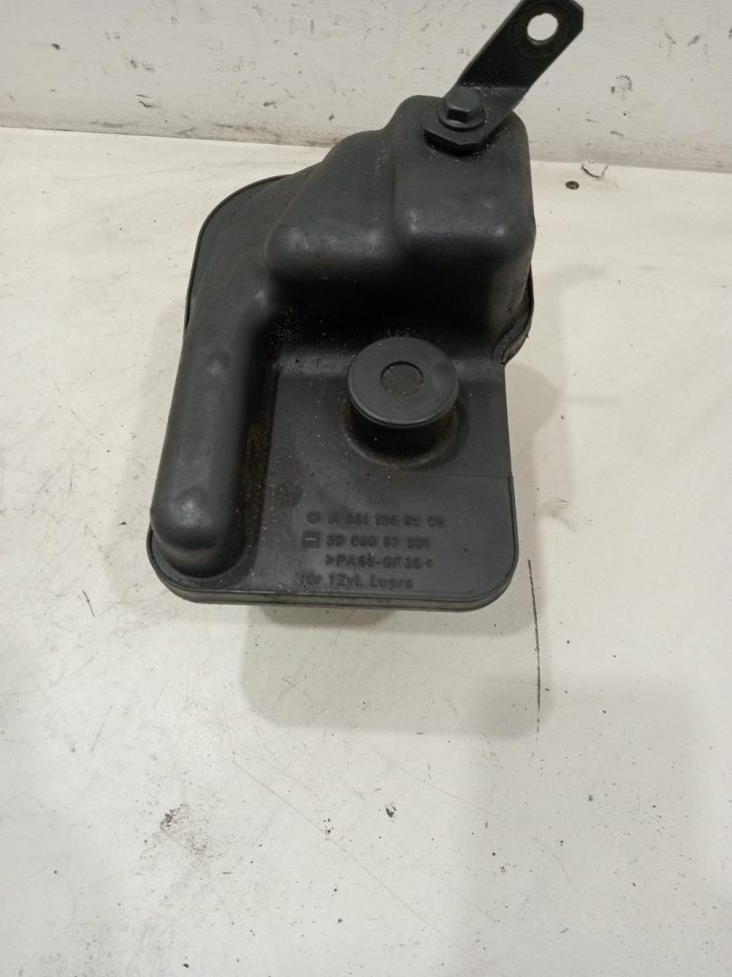 Резонатор воздушного компрессора Mercedes-Benz Actros 1 поколение (MP1) (1996 - 2003), 5411340390 - фото №1