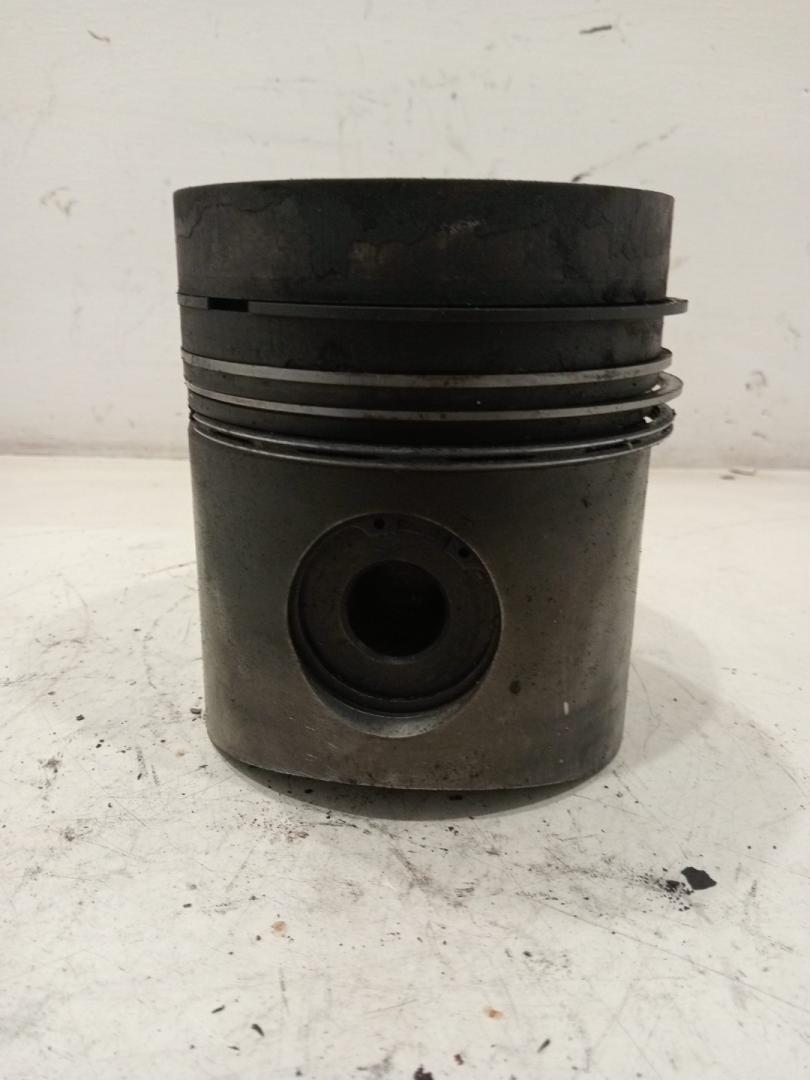 поршень Scania 2-Series 1 поколение (1980 - 1988), 253048, 253048 - фото №1