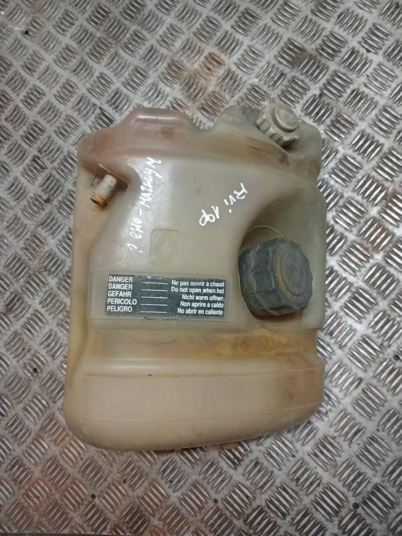 бачок расширительный Renault Magnum 2 поколение (1997 - 2001), 5010514790, 5010619113, 5516031803, 5010514270, 5010514790, 5010619113, 5516031803, 5010514270 - фото №1