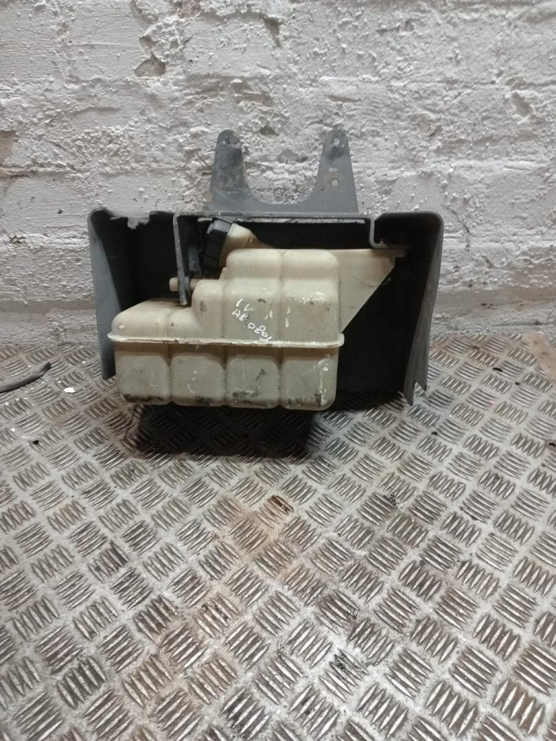 бачок расширительный IVECO EuroTech 1 поколение (1991 - 1999), 8166285, 8166285 - фото №1