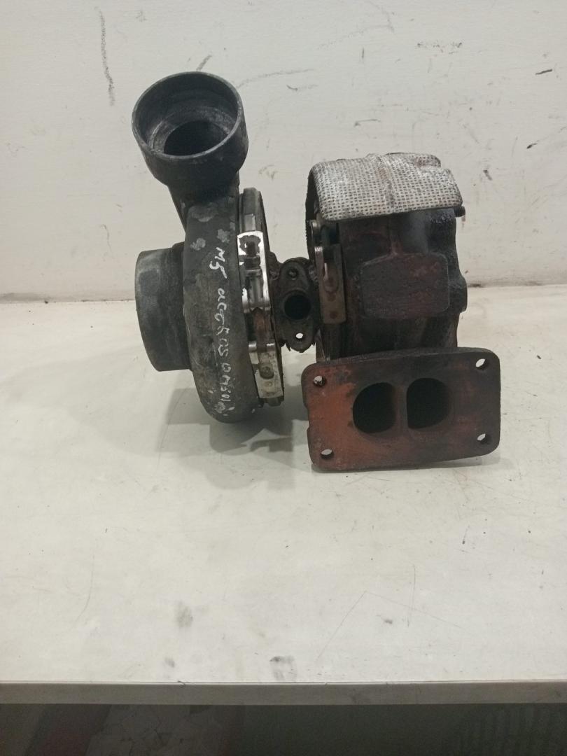 турбина Mercedes-Benz - фото №1