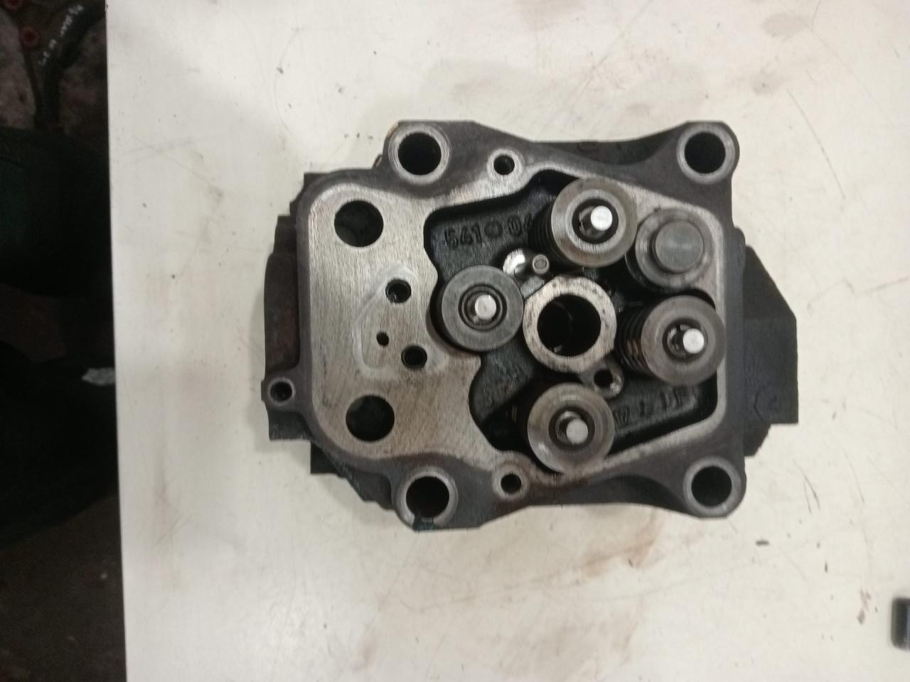 головка блока цилиндров Mercedes-Benz Actros 1 поколение (MP1) (1996 - 2003) - фото №1