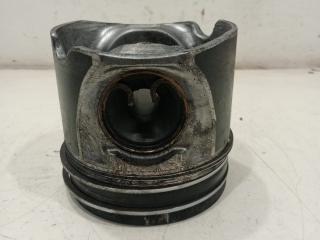 поршень Mercedes-Benz