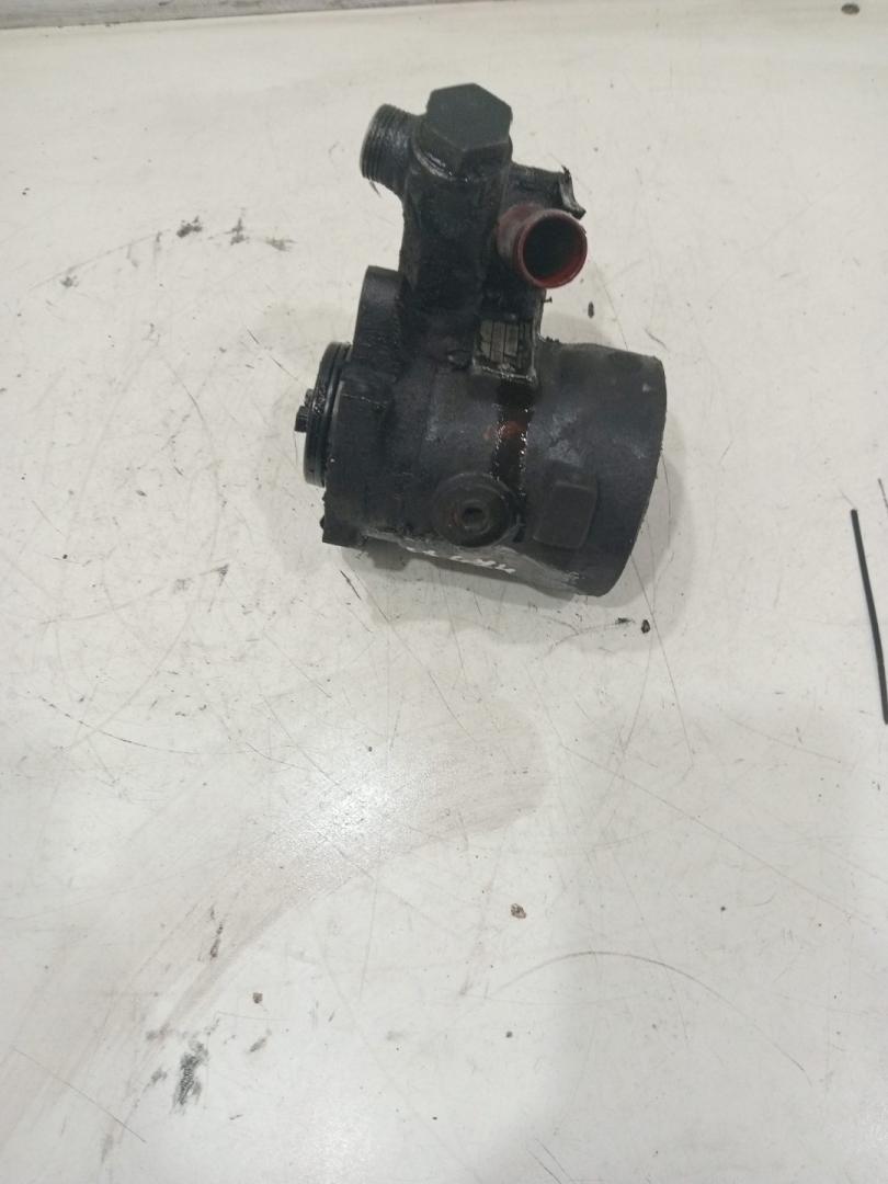 насос гидроусилителя руля MAN F2000 1 поколение (1994 - 1998) - фото №1