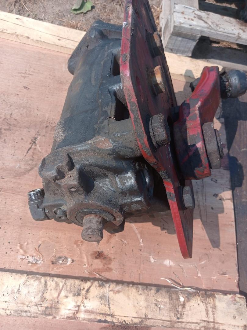 редуктор рулевой Renault Magnum 1 поколение (1990 - 1997) - фото №1