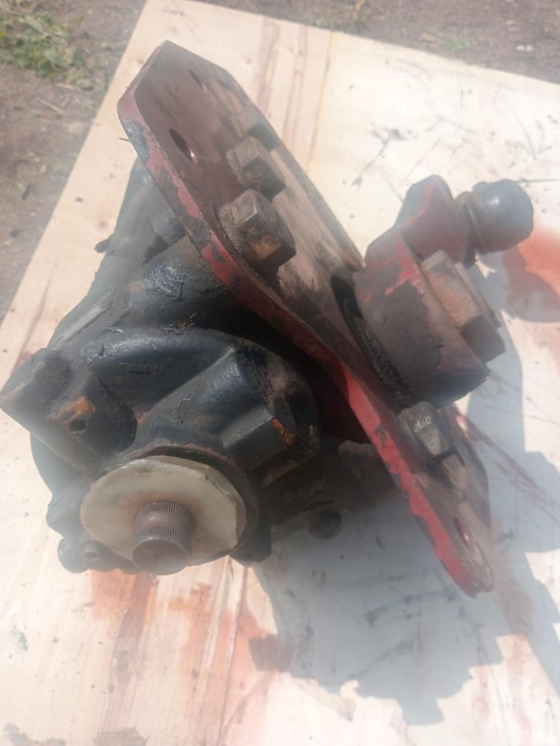 редуктор рулевой Renault Magnum 1 поколение (1990 - 1997) - фото №1