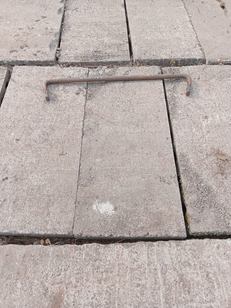 стабилизатор подвески (поперечной устойчивости) Mercedes-Benz, дизель, вариатор, пикап - фото №1