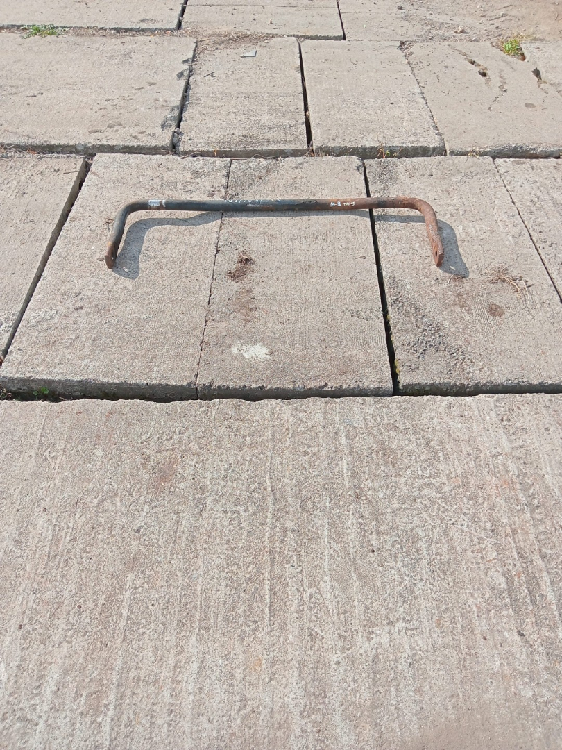 стабилизатор подвески (поперечной устойчивости) Mercedes-Benz, дизель, вариатор, пикап - фото №1