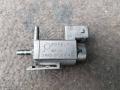 электромагнитный клапан BMW 5 серия F07/F10/F11 F10 2012, 2.0 л., N47 D20 C, дизель, МКПП, седан, задний привод, правый руль, 7810831 - фото №2