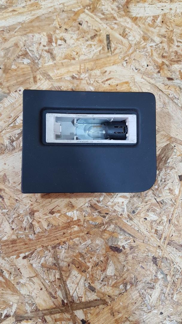 фонарь освещения багажника BMW X5 E70 2007, 3.0 л., D, M57 D30 (306D3), дизель, АКПП, черный, внедорожник 5 дв., полный привод, правый руль, 51496954738, 6954738 - фото №1