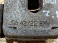суппорт задний правый BMW 5 серия E60/E61 [рестайлинг] E60 2010, 2.0 л., N47 D20 A, дизель, АКПП, седан, задний привод, правый руль - фото №5