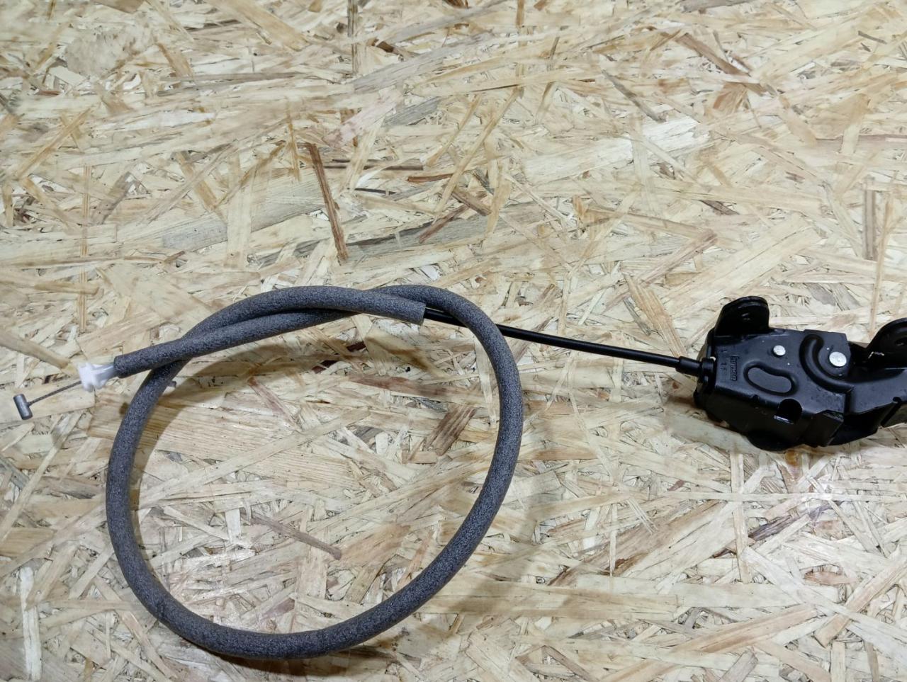 замок заднего борта BMW X5 E70 2008, 3.0 л., дизель, АКПП, серый, внедорожник 5 дв., полный привод, правый руль, 51247149630, 7149630 - фото №1