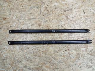 распорка кузова BMW 3 серия E90/E91/E92/E93 [рестайлинг] E90 2008, 3.0 л., N53 B30, бензин, МКПП, серый, седан, задний привод, правый руль, 51617135646, 7135646, 51617135645, 7135645